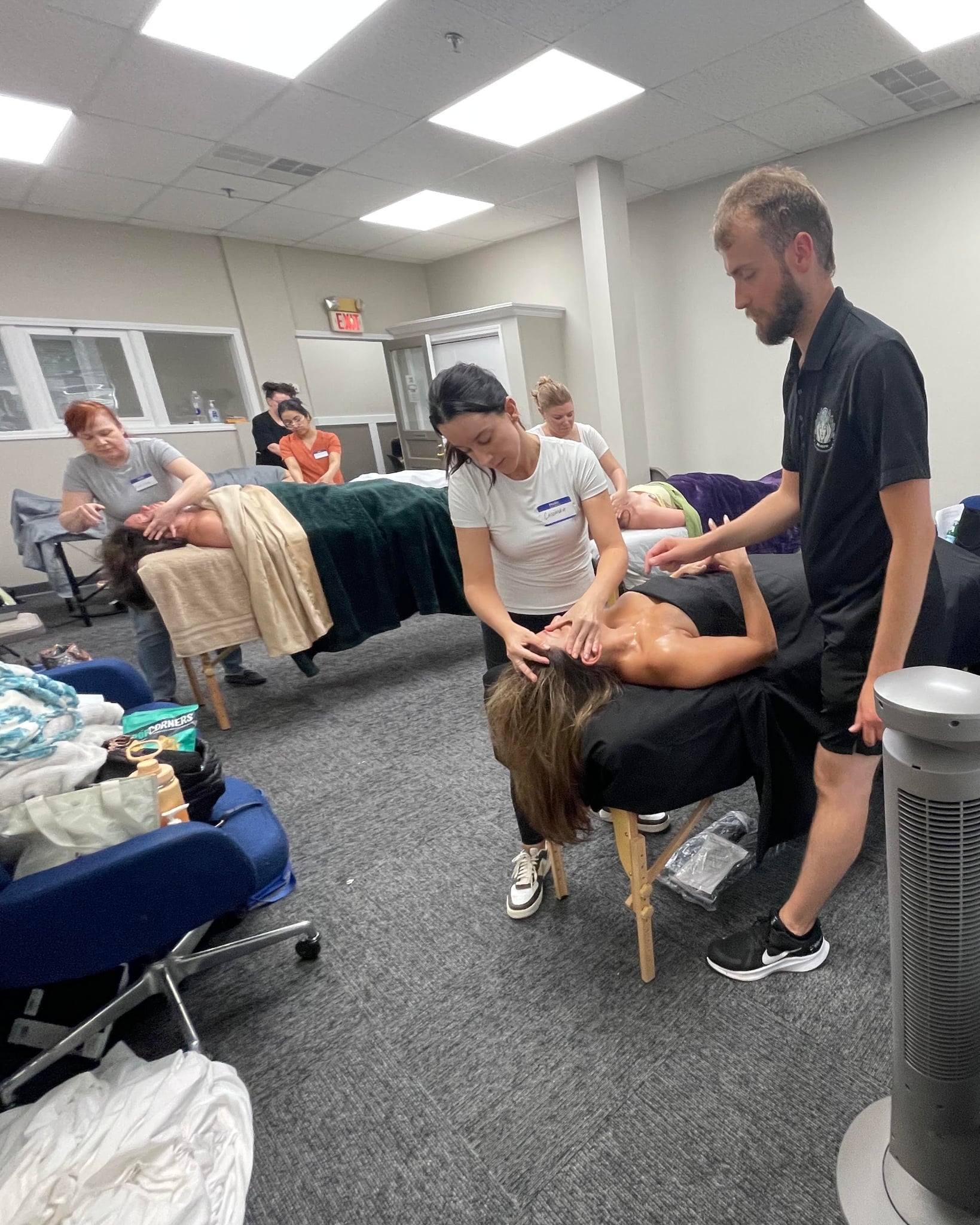 Joe Glow Facial Massage class pic 2